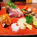 Warayakiya - かつを食べ比べ御膳