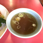 白山亭 - スープ付