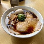 麺屋 しん蔵 - 限定 黒醤油そば 800円 味玉 100円