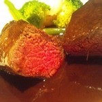 リエーブル - 蝦夷鹿ステーキ2500円（火入れ最高！！）