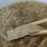 麺匠 やま虎 - チャーシューはガッツリな1㎝以上の厚み