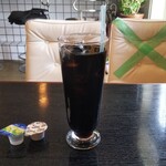 ブーケ - ドリンク写真:アイスコーヒー(400円)