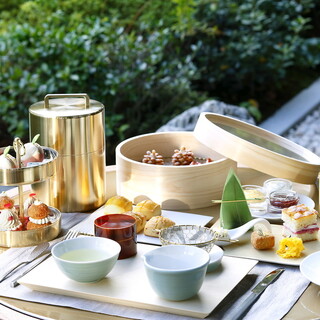 Afternoon tea set to enjoy with Kyoto's traditional crafts