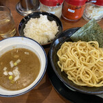 鶴乃家 - つけ麺850円、ライス無料食べ放題。