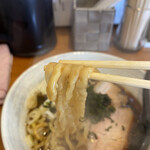 唯一無二のらぁ麺専門店 イ袋ワシづかみ - 