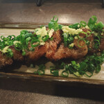 豪 - 牛カルビの串焼きわさびのせ