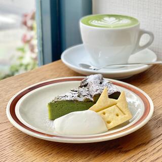 カフェ シヤント_1