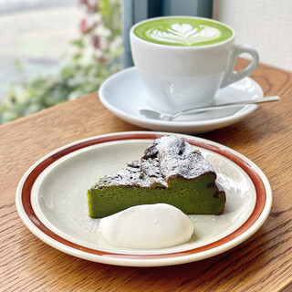 カフェ シヤント_0