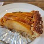 くるみの木 - キャラメルりんごのタルト