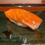 丸吉寿司 - 鱒　白板昆布　(追加)