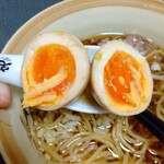 宍道湖しじみ中華蕎麦 琥珀 - 私の自家製味玉 ♪