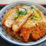 まつや食堂 - カツ丼 ¥950 旨いカツ丼だが次回はやっぱりラーメンにしようと思う…（燕市食堂あるあ）