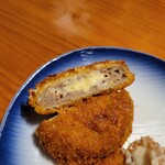 Kakiyasu - チーズメンチカツ
