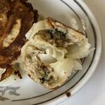 三喜食堂 - 大蒜ガツンの餡