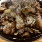 地鶏モモ焼き(塩・大)