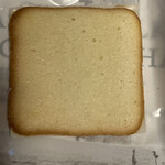 株式会社夢えちご - ホワイトチョコがはみ出てるのがいい！