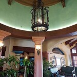 パーク・サイド・グリル - 店内