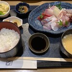 Kassennampuumotoki - 彩りお造り定食　１８００円