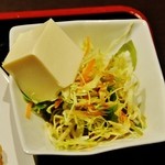 Honkou ryan - ランチの豆腐サラダ