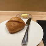 銀座 大石 - パンも美味しいのだ(4個くらい食ったな)