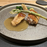 銀座 大石 - うほほほ～い！どっちかが胸でどっちかが腿です！