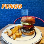 FUNGO - 『ベーコンチーズバーガー¥1,550』 『カフェラテ¥550』