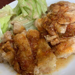 中華　友 - 酸っぱくない油淋鶏は初めて！