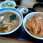 みやぎ食堂 - カツ丼ラーメン(中華そば)セット。¥1,100円