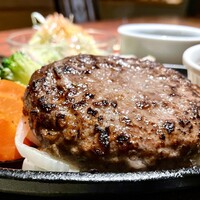 和牛100％自家製ハンバーグ