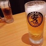 Nikudoufu To Remon Sawa Taishuu Shokudou Yasubee - 生ビール399円（税抜）