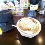 ガツ盛りラーメン みちる屋 - 