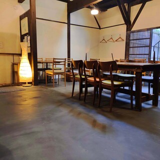 A quaint Japanese space that was completely renovated from an early Showa era warehouse◎