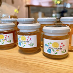 喫茶去 ありまま - 希少な日本ミツバチの蜂蜜も販売されています❁.*･ﾟ