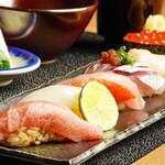 和食居酒屋虎視眈々 - 