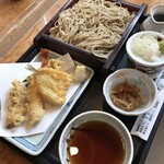 手打そば 越後屋 - ワイフのランチ。