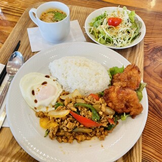 サワディー レモングラスグリル_1