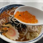 魚市場食堂 - はらこそば　　８００円