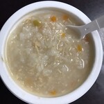 ディスカウント ドラッグ コスモス - 料理写真:結構具沢山で鶏肉もしっかり感じられ腹持ちも良かったです。(^-^)