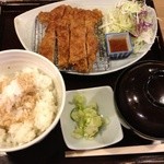 新潟カツ丼 タレカツ - ヒレカツ定食