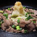 牛肉おろしポン酢の鉄板焼き