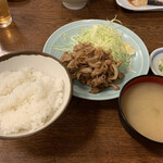 魚亀 - 豚生姜焼定食