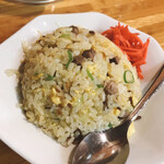 あづまや - 『半チャーハン』350円