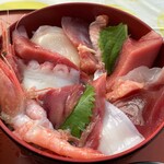 横浜魚市場卸協同組合 厚生食堂 - 海鮮丼　９９０円