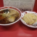 大門 - 定番半チャンラーメン