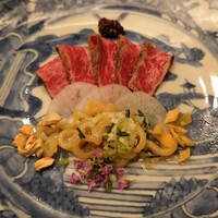 銀座 上瀧 - 徳島県産阿波牛のたたきとクラゲのネギソース和え~潮州スタイル~