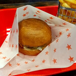 ブーズ バーガー - ハンバーガー　税込300円