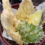 グルメ寿司 貫べえ - 天ぷらの5点盛り