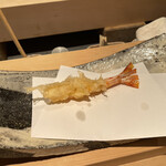 にい留 - 車海老の身。二匹目は天つゆで頂きました