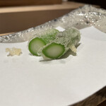 にい留 - アスパラガス　真ん中