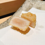 にい留 - 帆立。火入れの素晴らしさが断面から伝わります。